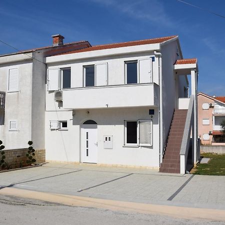 Apartment Bogdan 2 Povljana Kültér fotó
