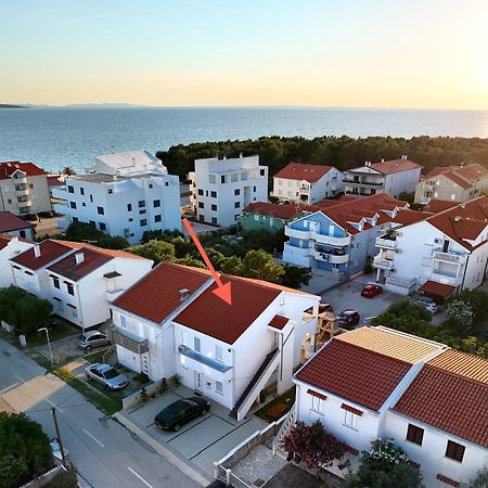 Apartment Bogdan 2 Povljana Kültér fotó